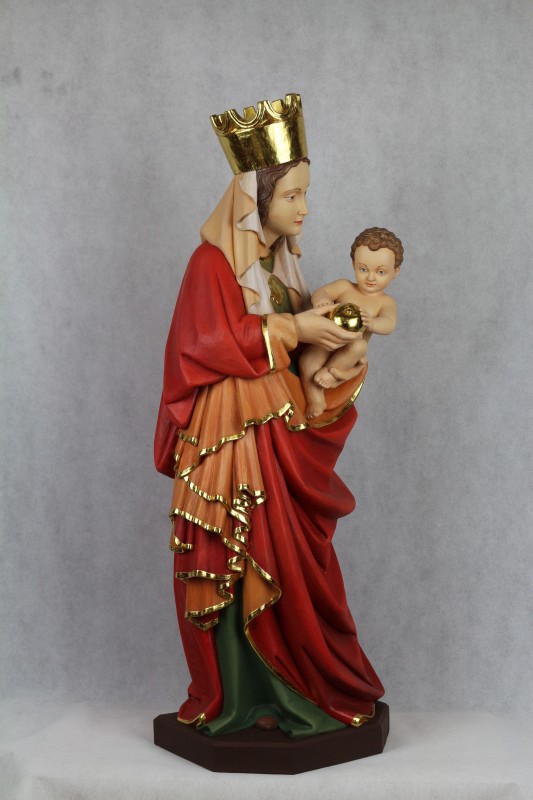 Piękna Madonna z Torunia - figura drewniana