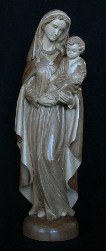 Madonna z Dzieciątkiem, rzeźba bejcowana