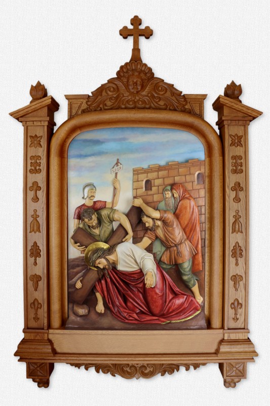 Stacja 3 - Stacja Drogi Krzyżowej -  Pierwszy upadek - drewniana rzeźba