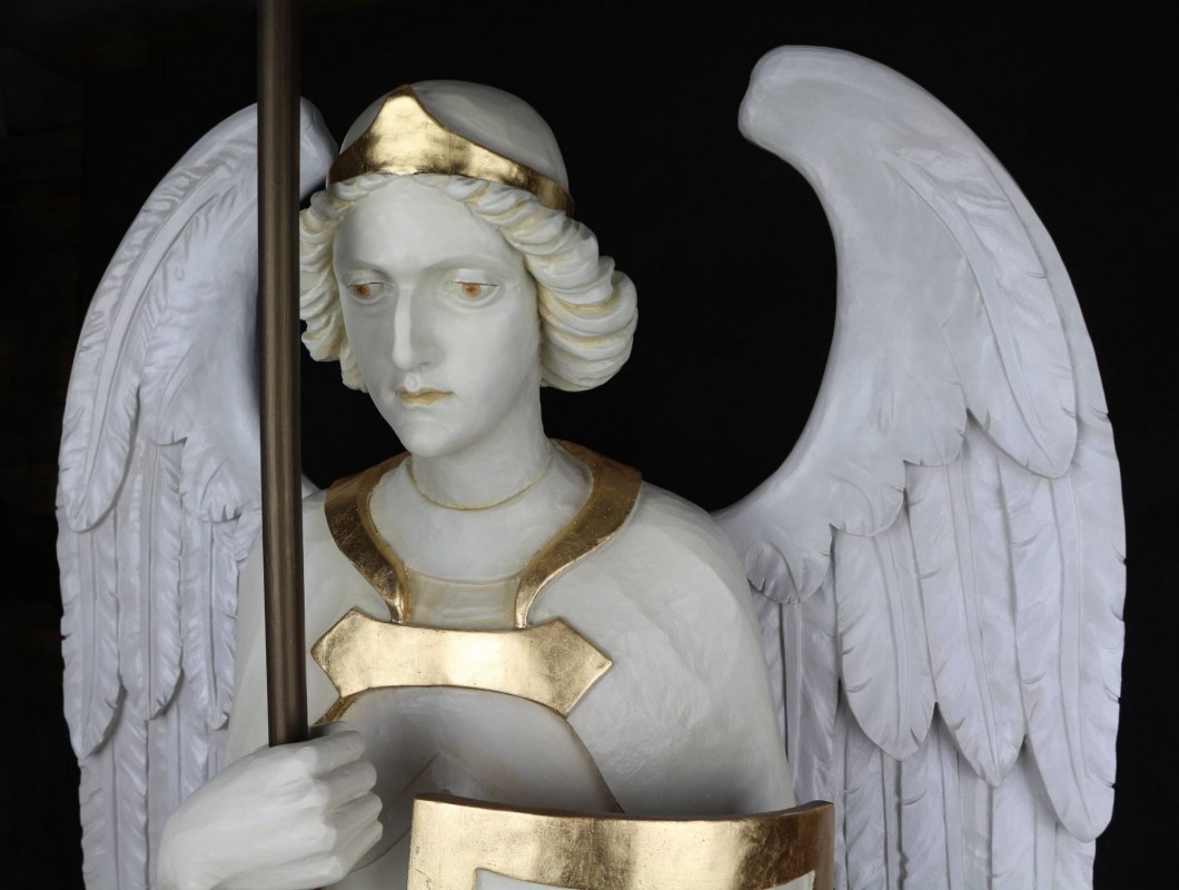 Michał Archanioł - rzeźba, figura drewniana